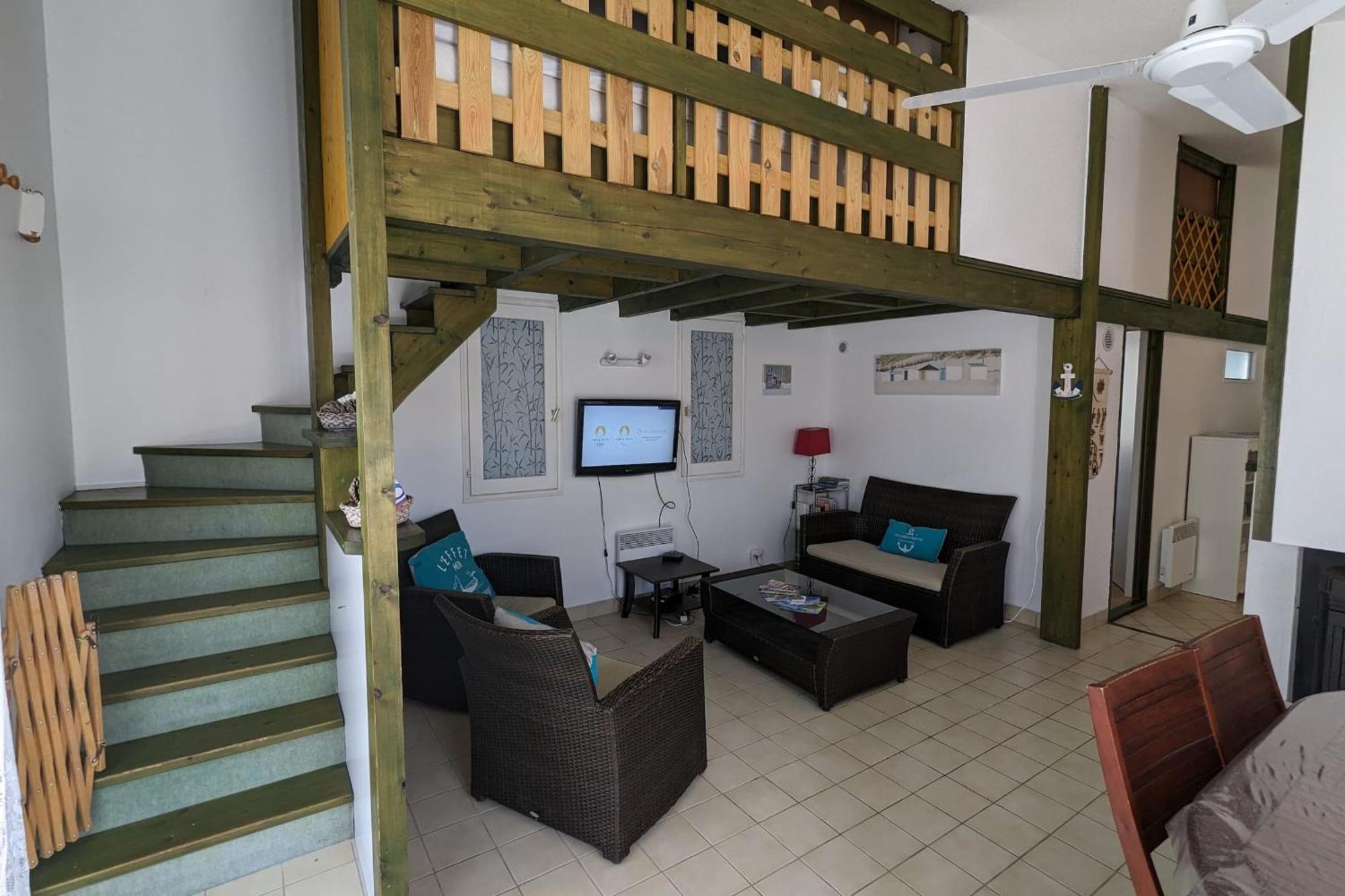 Spacious Nest With Terrace Near The Beach Saint-Hilaire-de-Talmont Eksteriør bilde