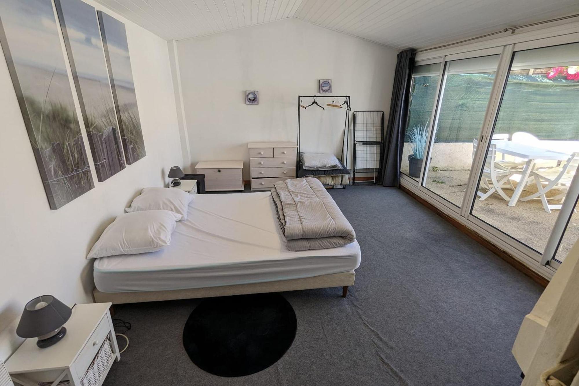 Spacious Nest With Terrace Near The Beach Saint-Hilaire-de-Talmont Eksteriør bilde